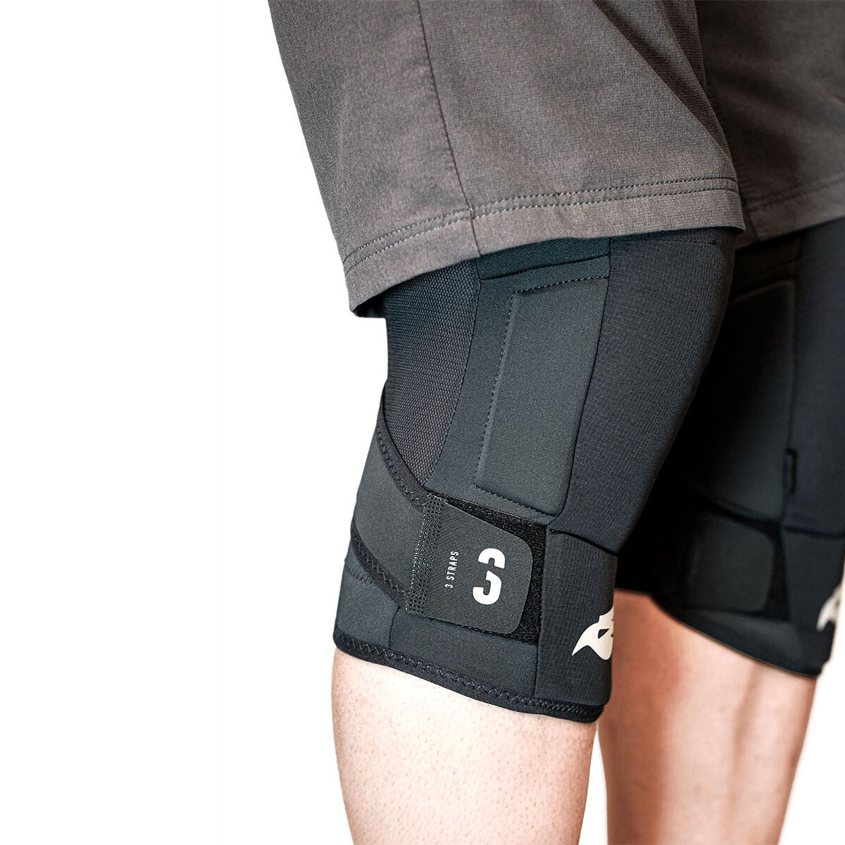 Bluegrass 3Straps knee pads
