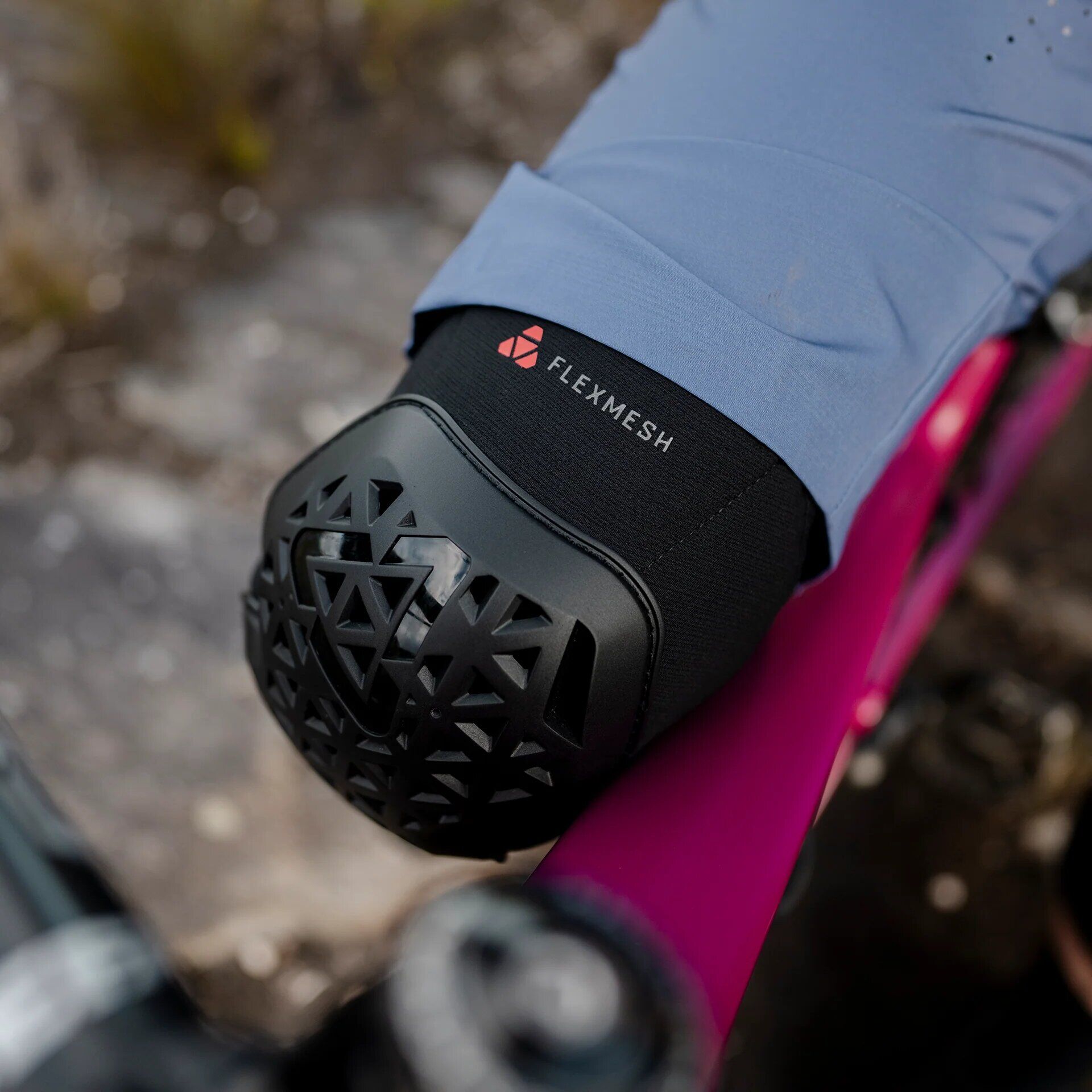 Leatt Guard Flexmesh knee guard 2026